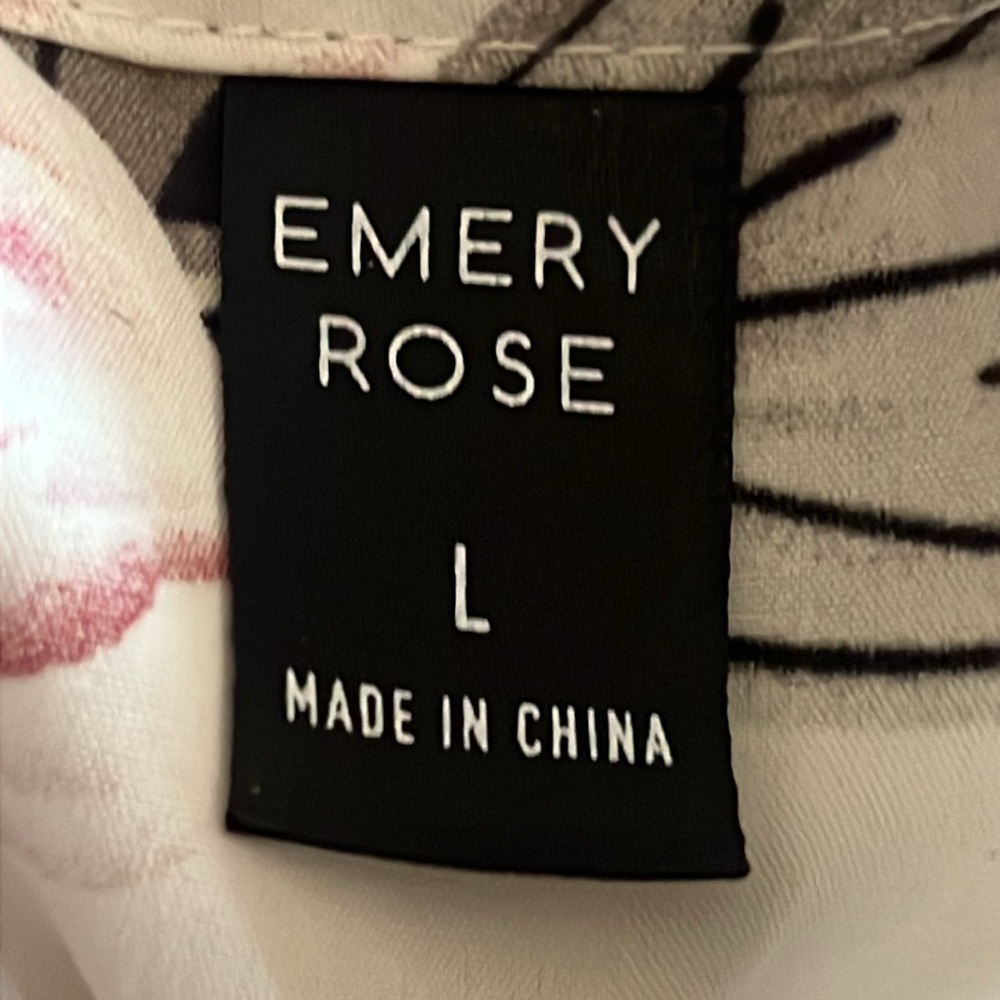 EMERY ROSE FLORAL DRESS … 560 - Picture 11 of 12